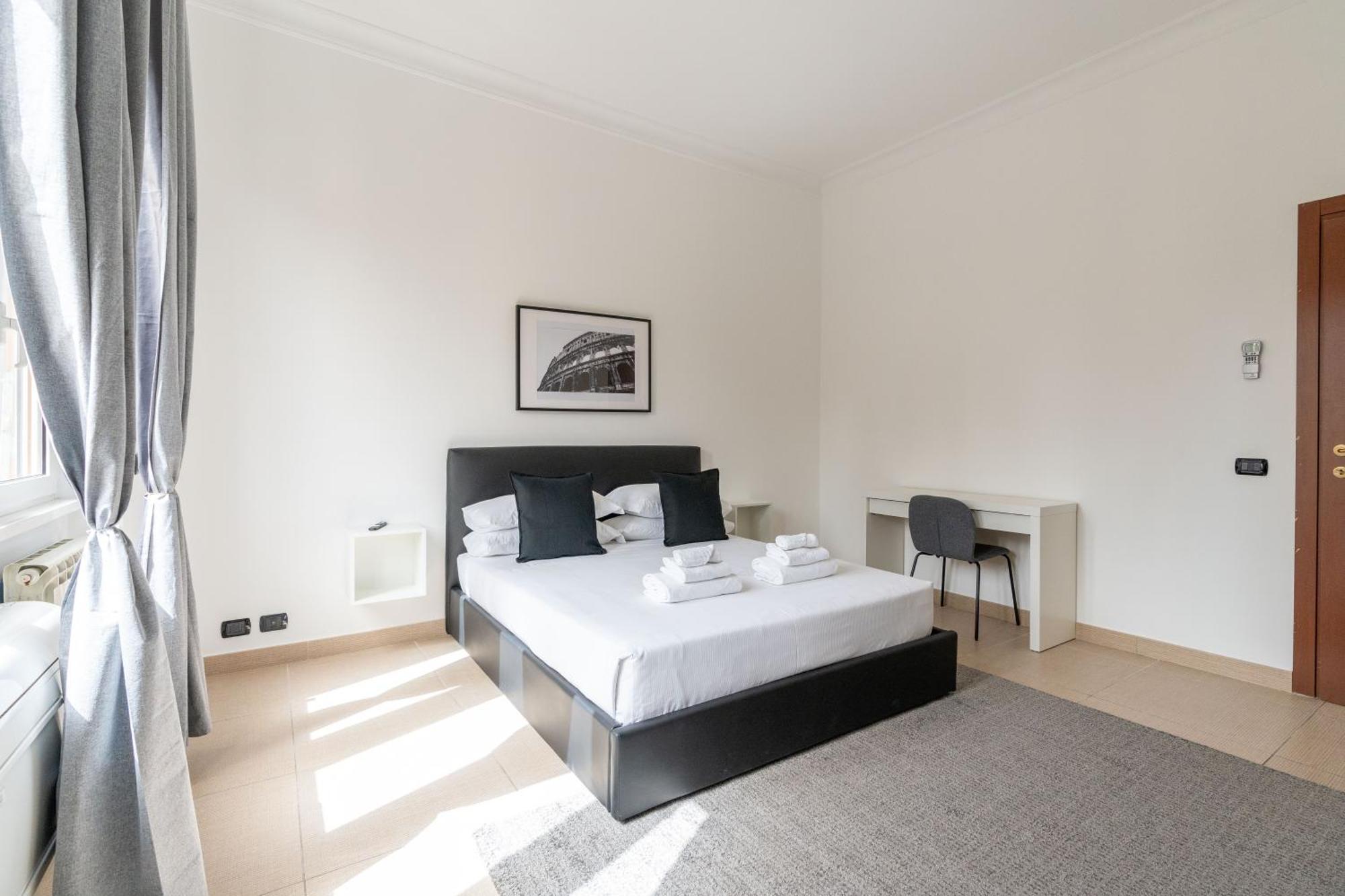 San Giovanni Comfort Suite โรม ภายนอก รูปภาพ