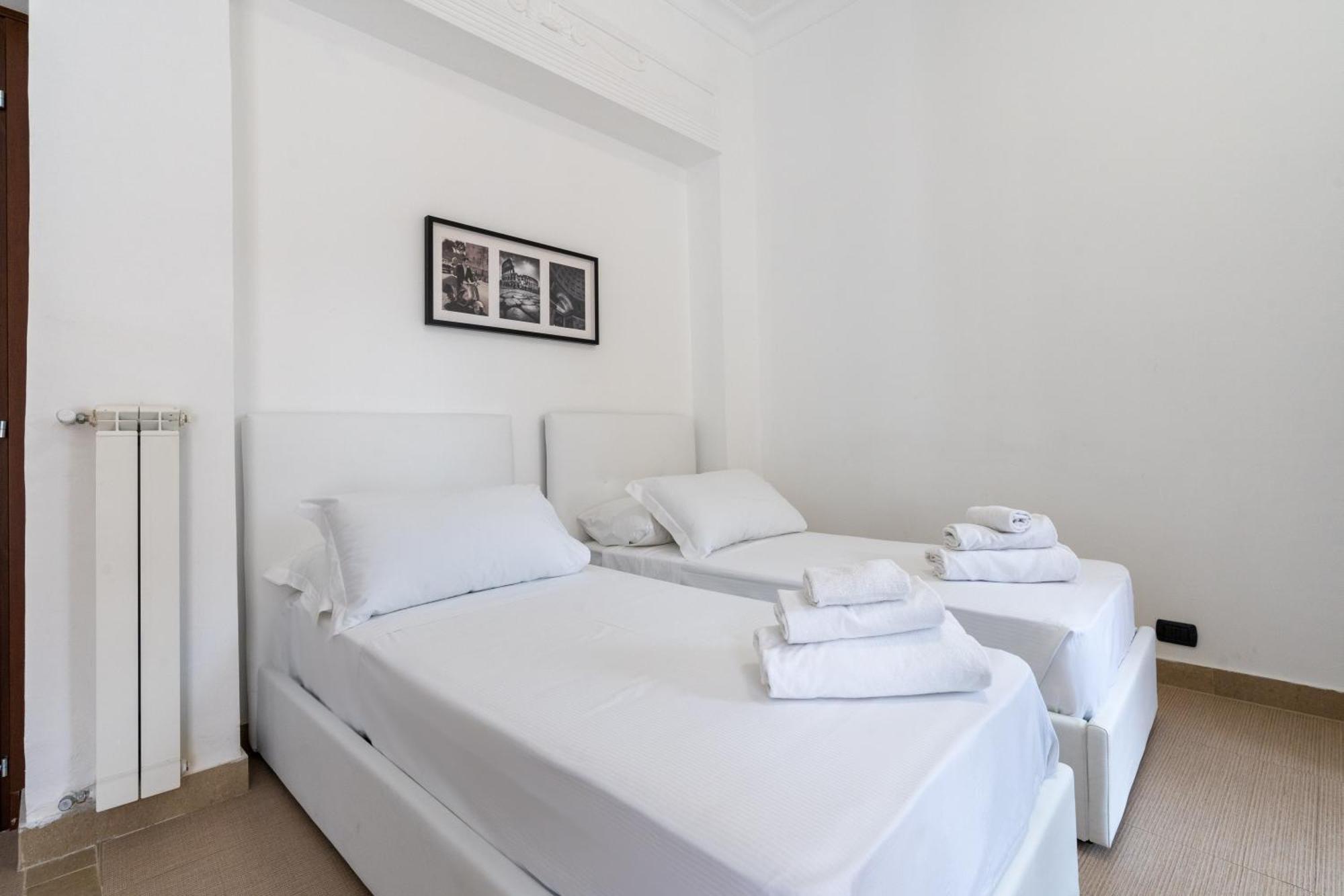 San Giovanni Comfort Suite โรม ภายนอก รูปภาพ